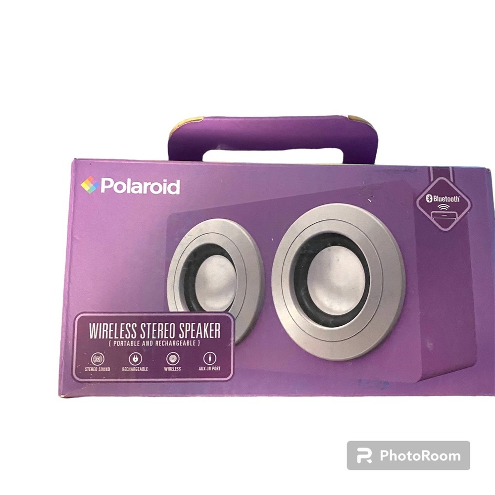 NWT Polaroid wireless speakers Purple NEW IN Box